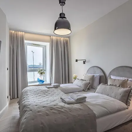 Concha Mit Blick Auf Den Hafen By Interhome