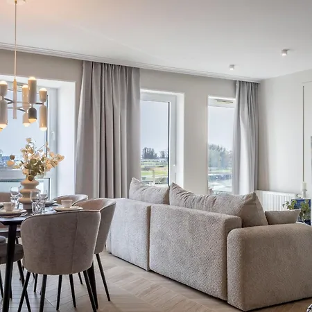 Concha Mit Blick Auf Den Hafen By Interhome * Swinoujscie