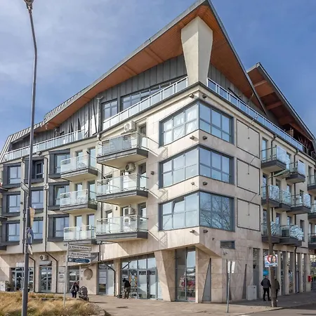 Concha Mit Blick Auf Den Hafen By Interhome * Swinoujscie