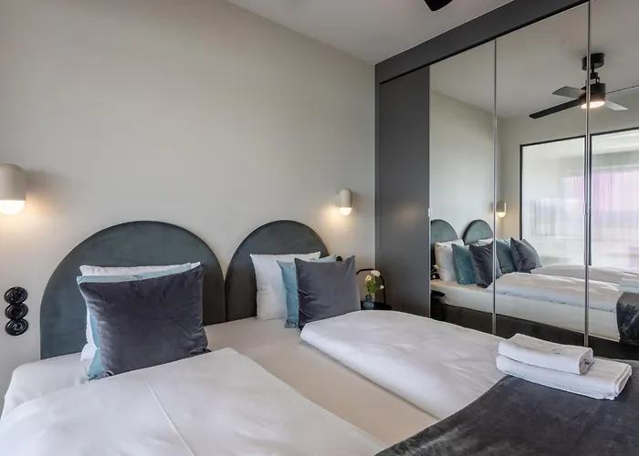 Concha Mit Blick Auf Den Hafen By Interhome